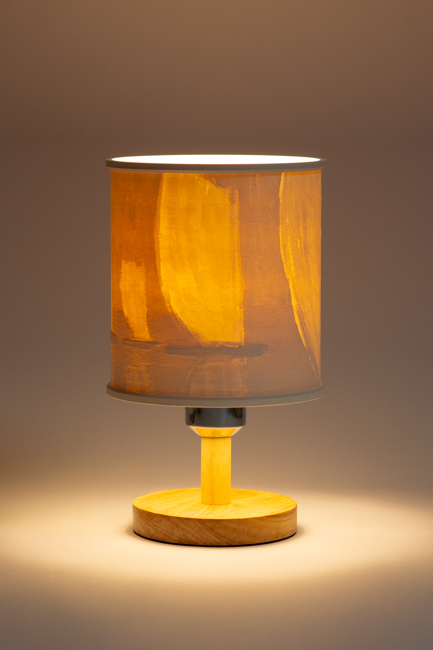 Šviestuvai su atvaizdu